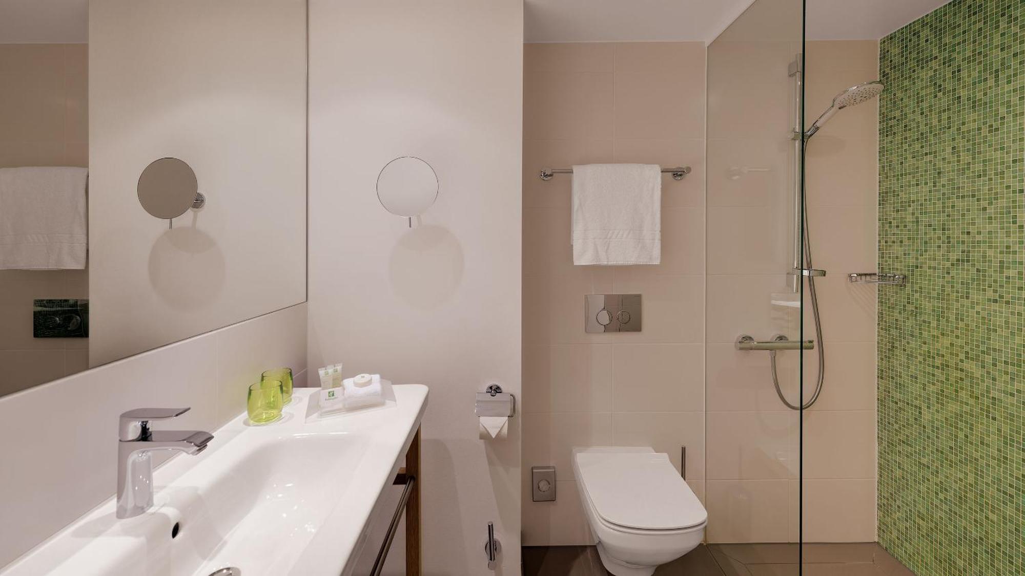 Standard Room,1276881691:JPEG
