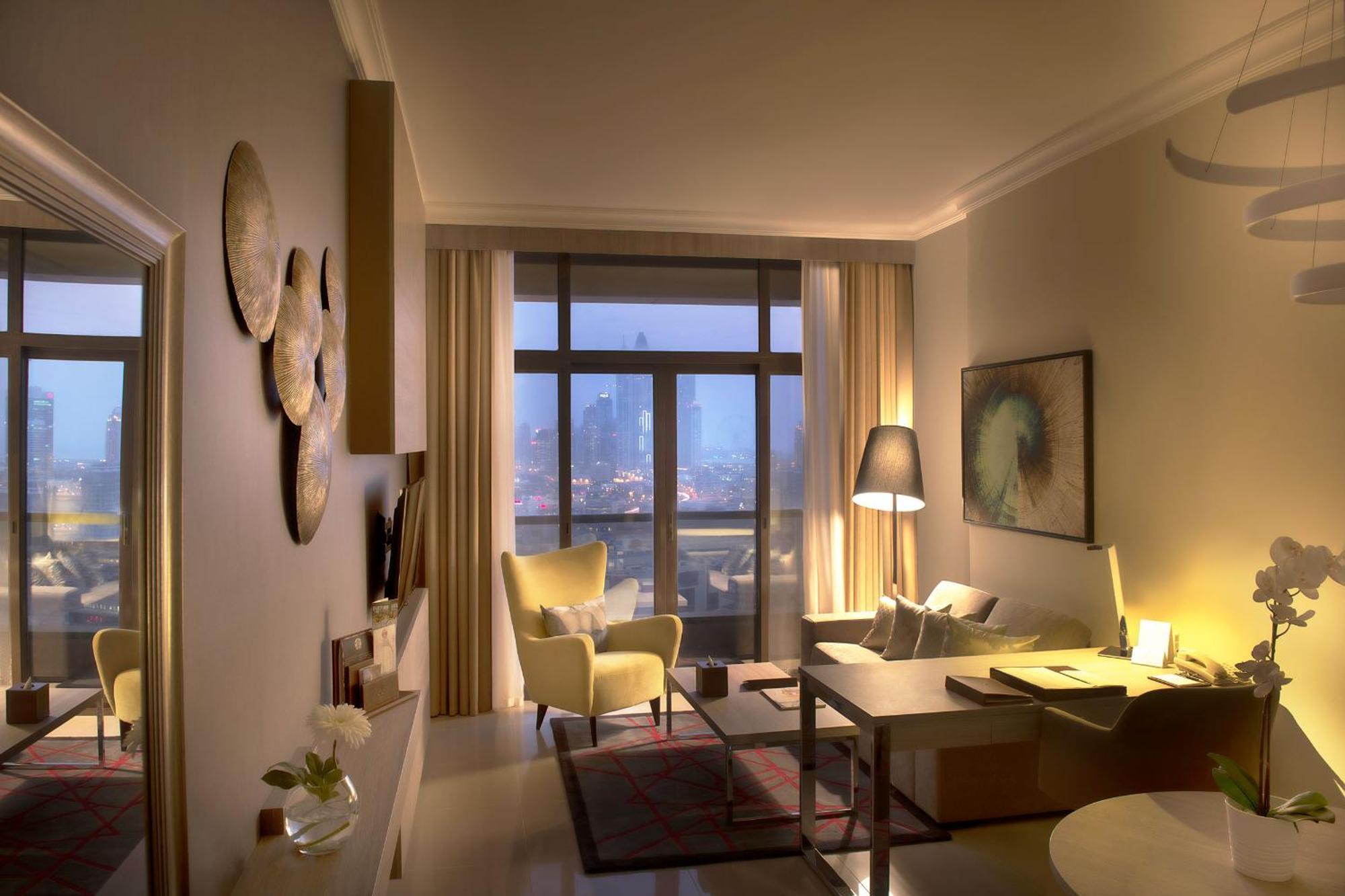 Deluxe Suite City View