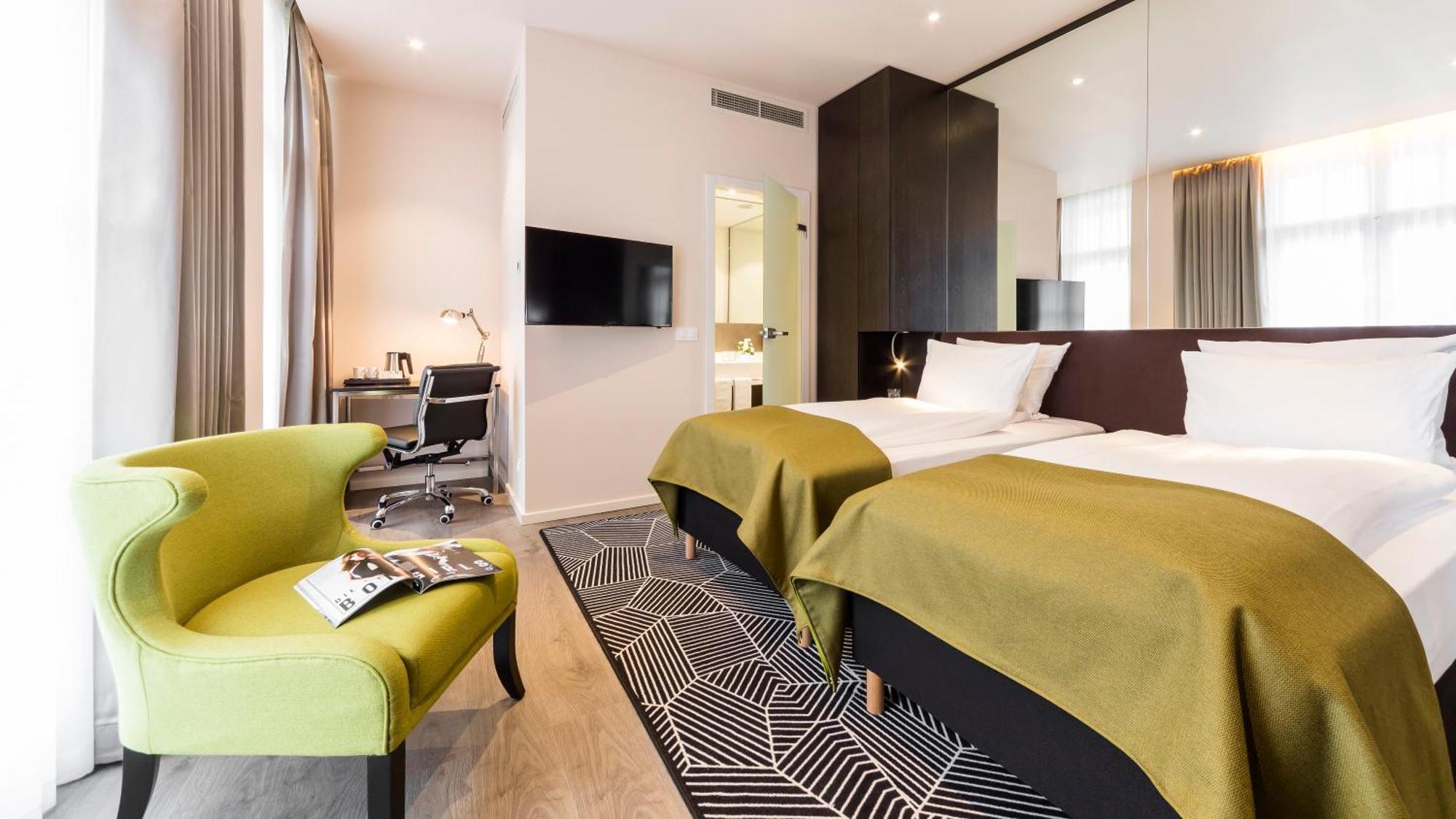 Premium Twin Room,1739462636:JPEG