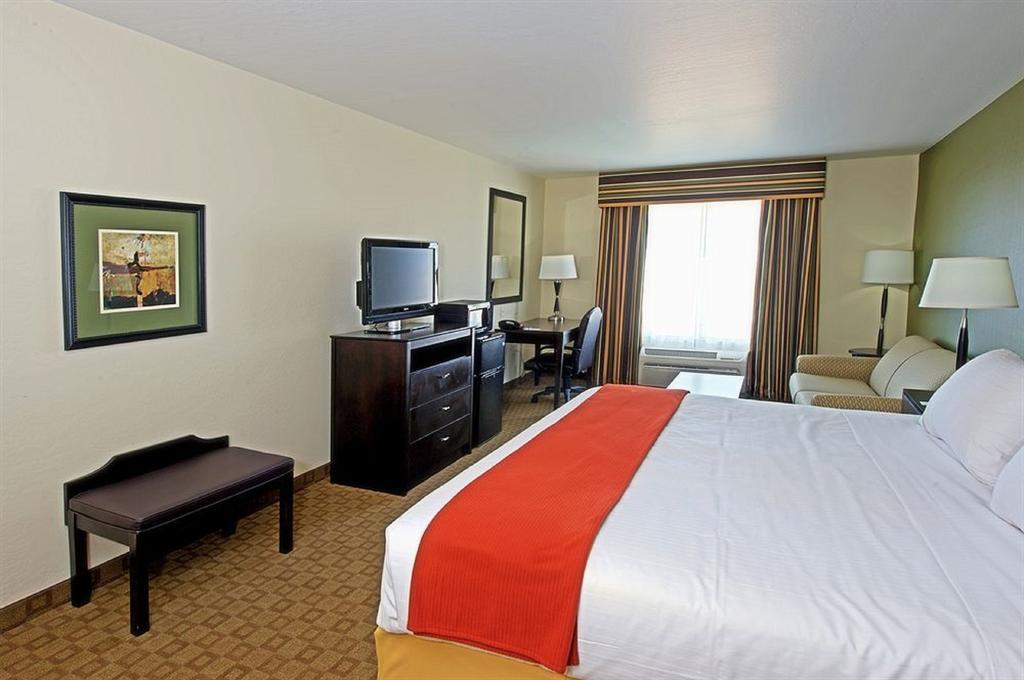 Room Selected at Check-In