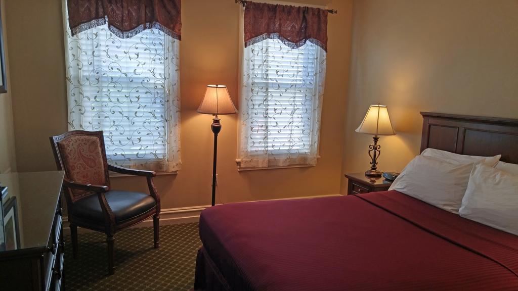 Suite with Spa Bath