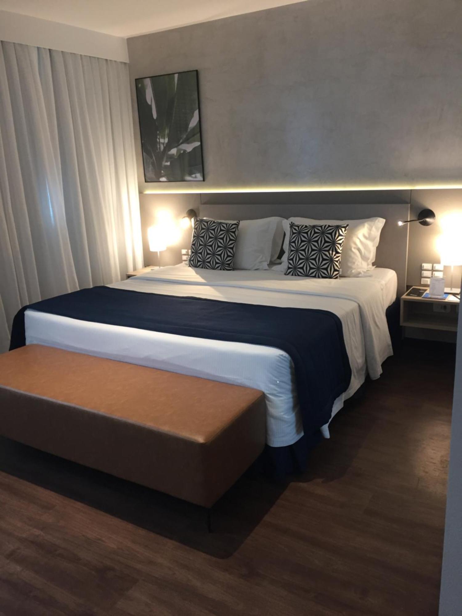 Premier Double Room,1277432824:JPEG
