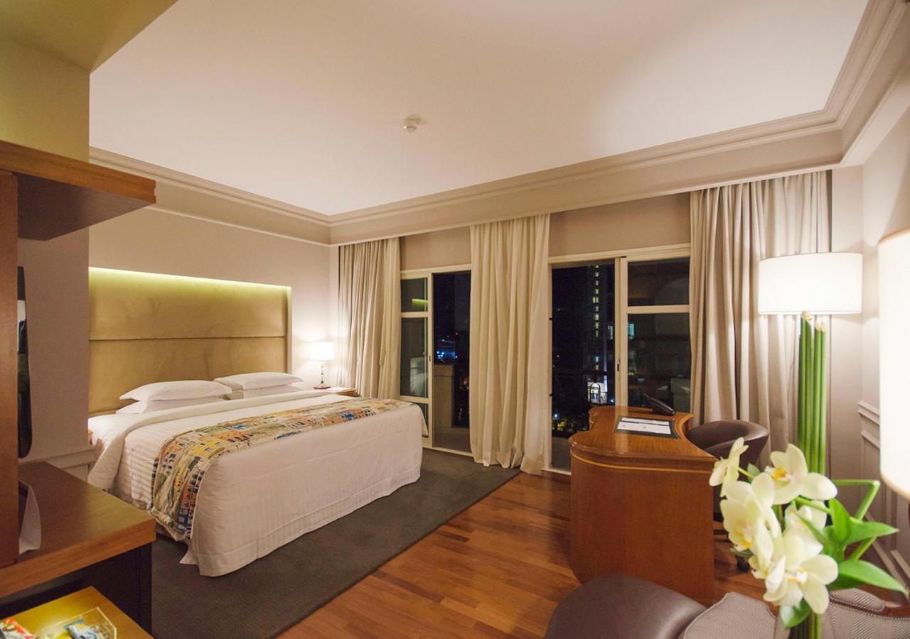 Queen Suite