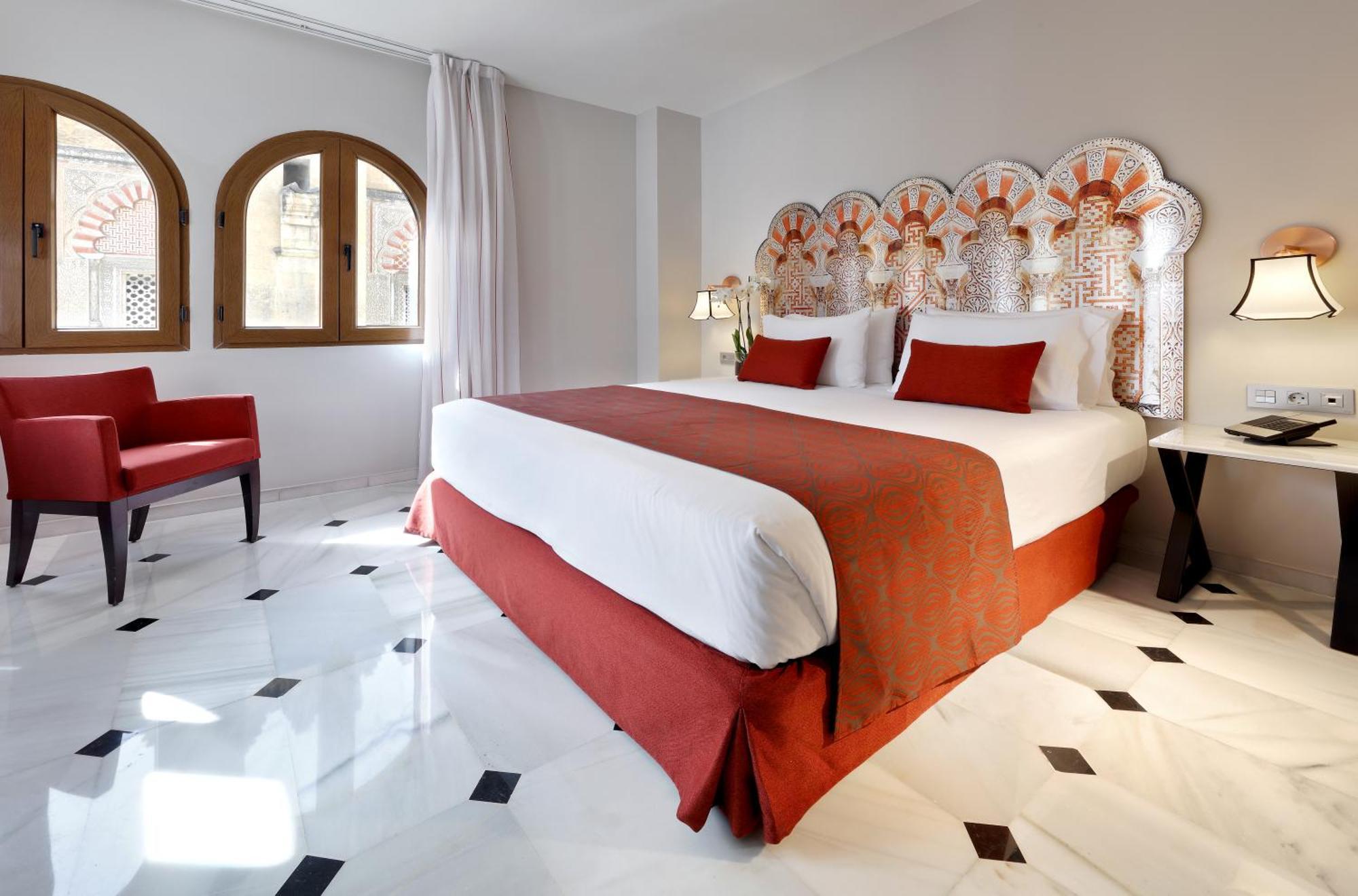 Double Deluxe Room Mosque view Double or Twin Room