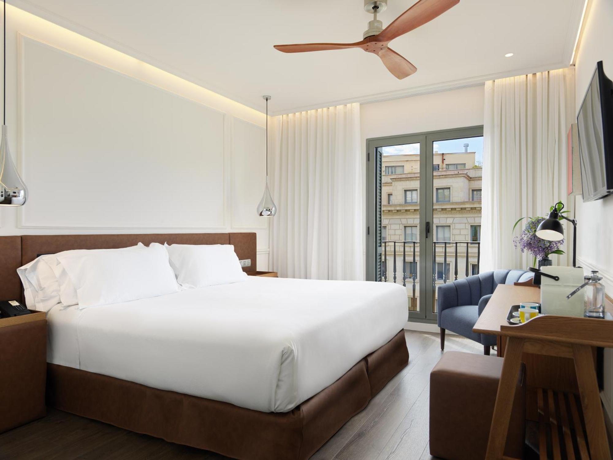 Deluxe Double Room with Balcony,1436516434:JPEG