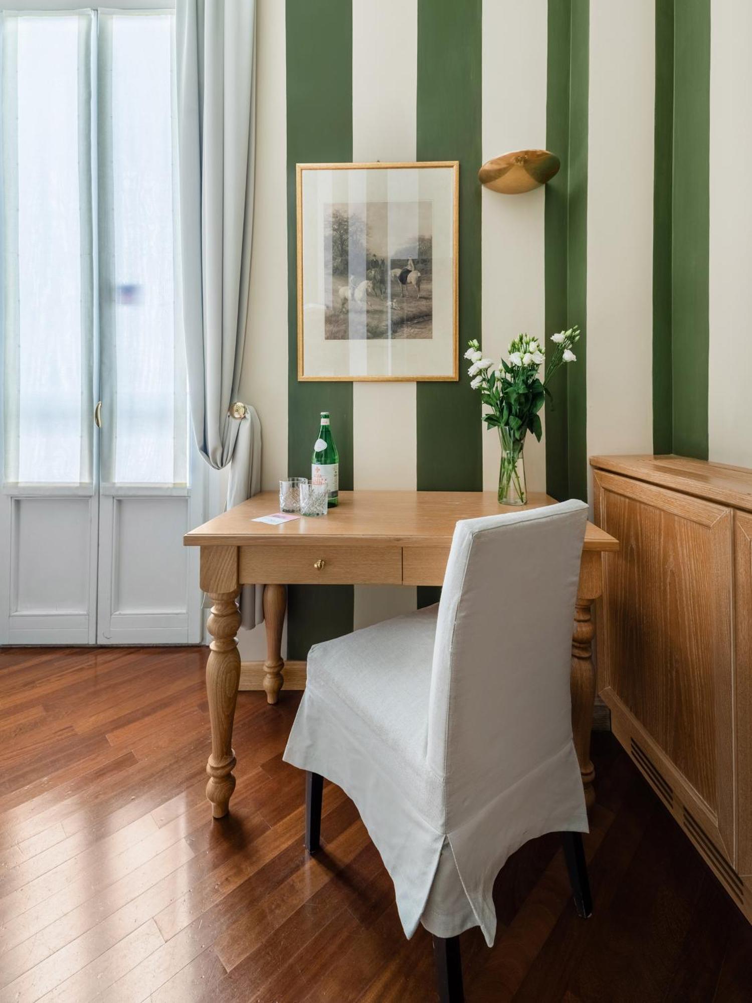 Small Single Room