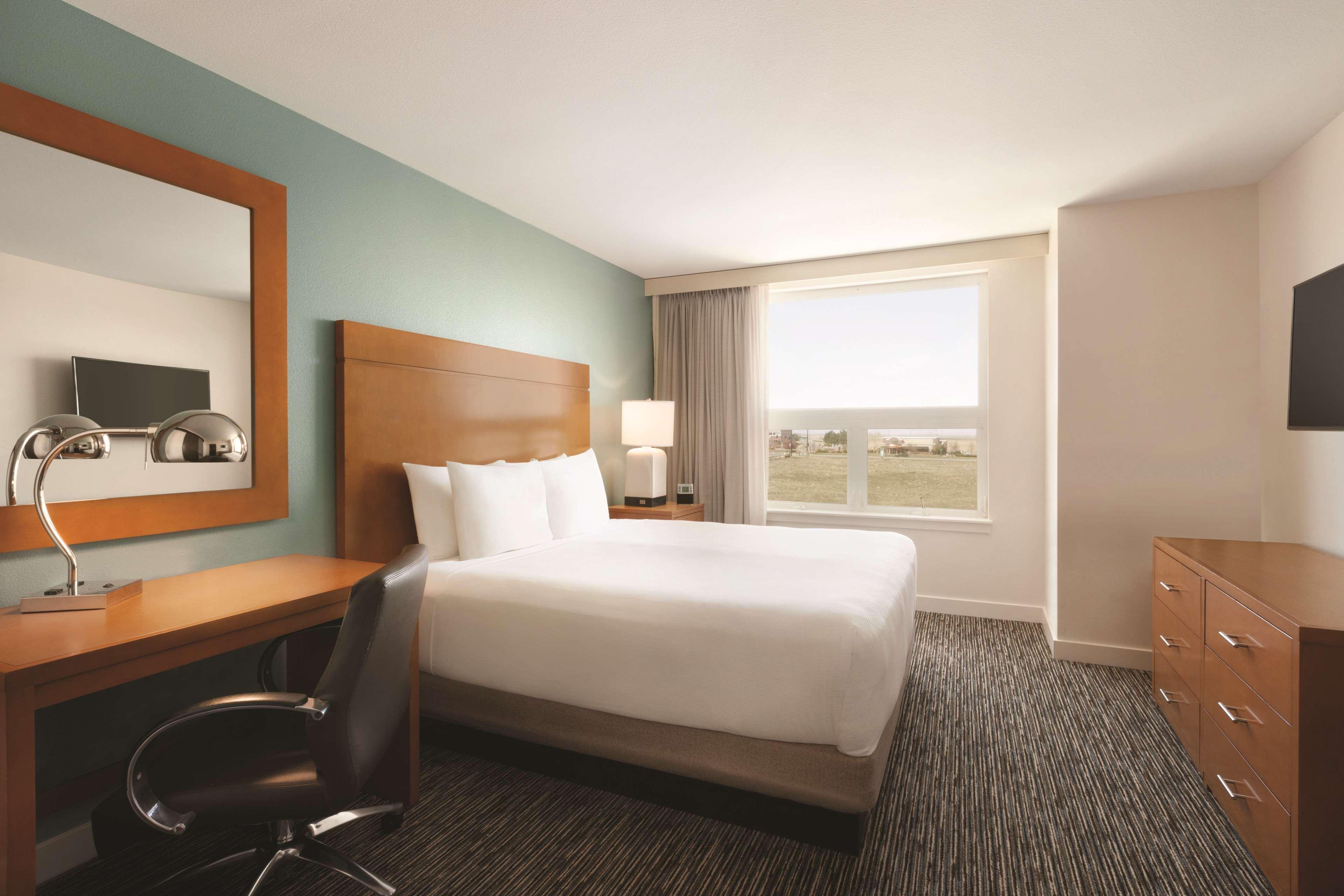 Two-Bedroom King Suite