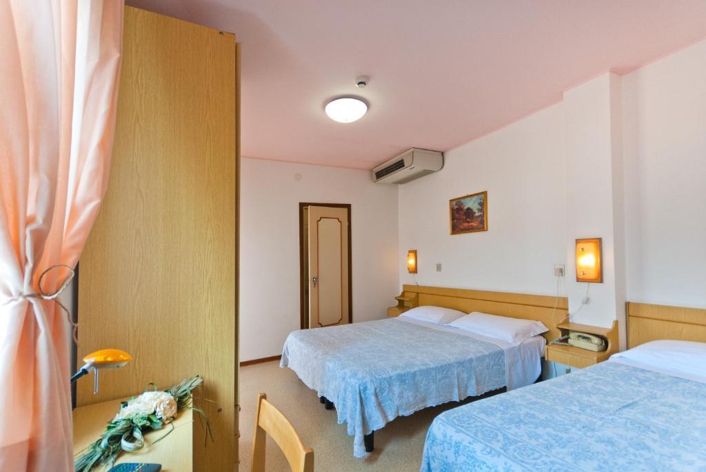 Triple Room Balcony,1211823082:JPEG