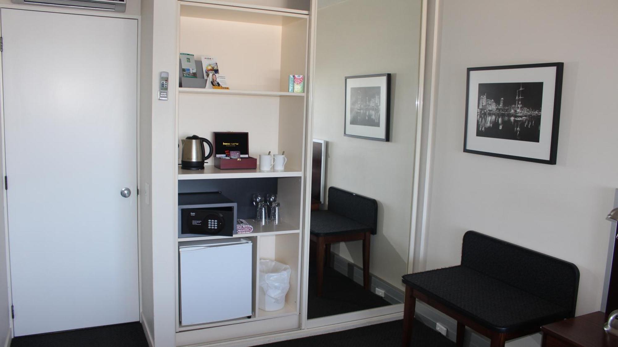Standard King Room