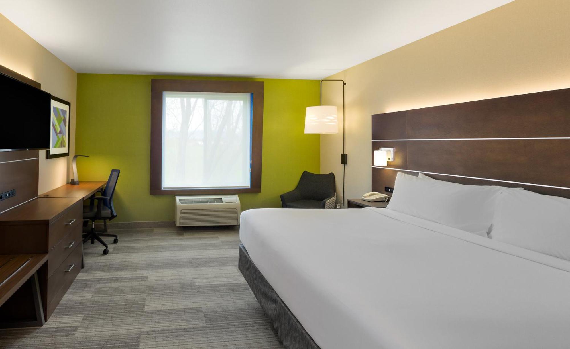 King Room Jetted Tub
