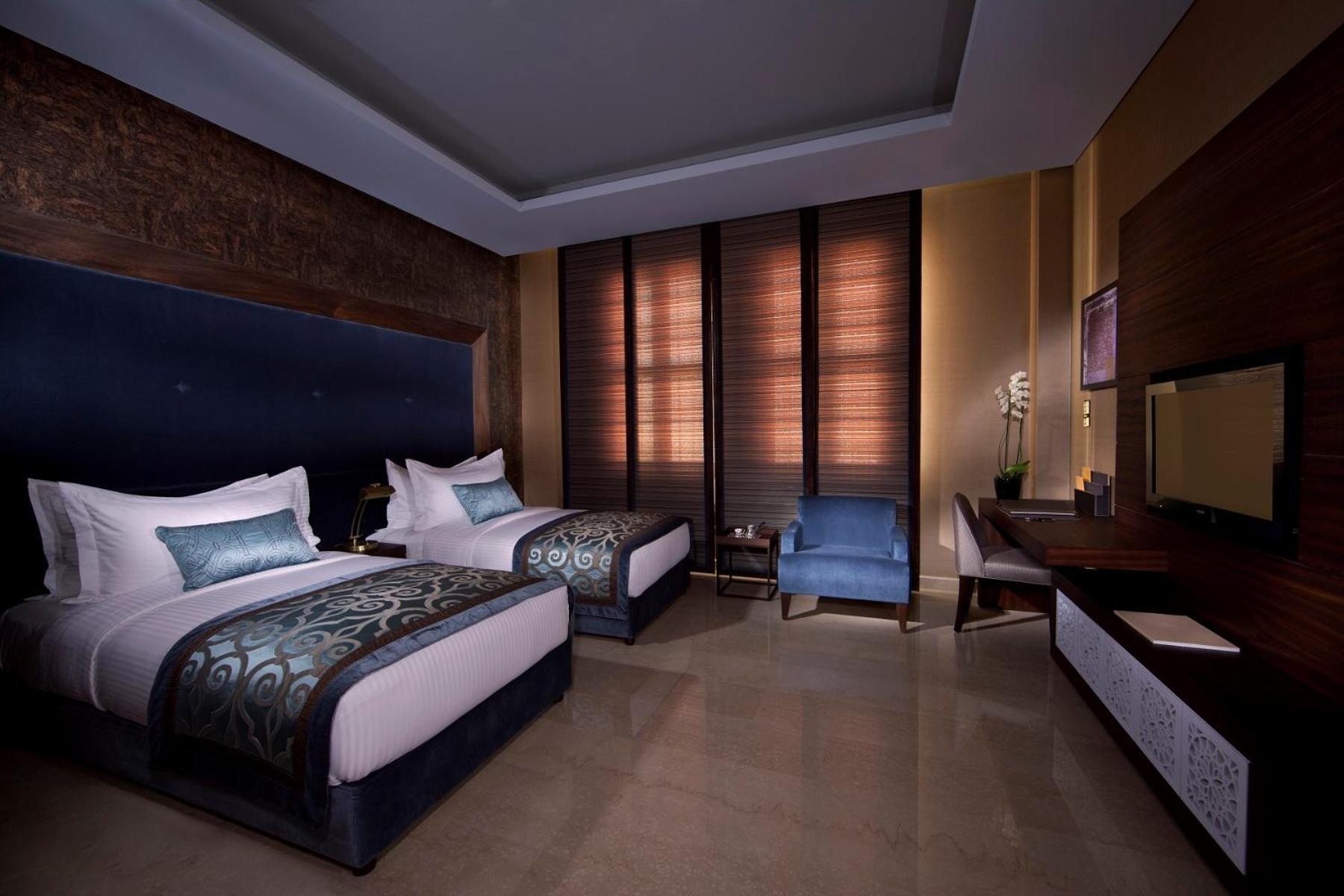 Deluxe Room Al Mirqab Hotel