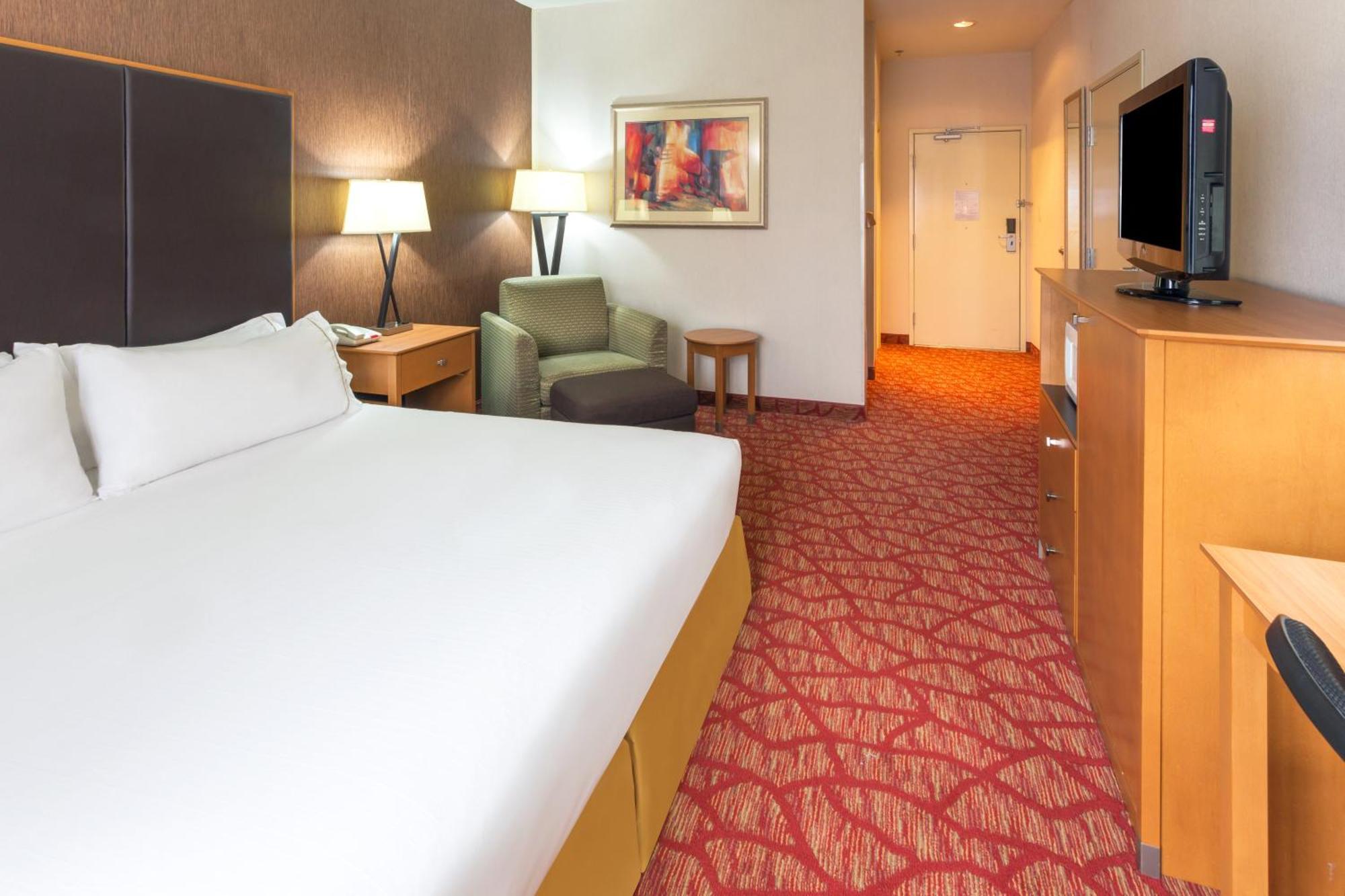 King Room Roll Shower Disability Access