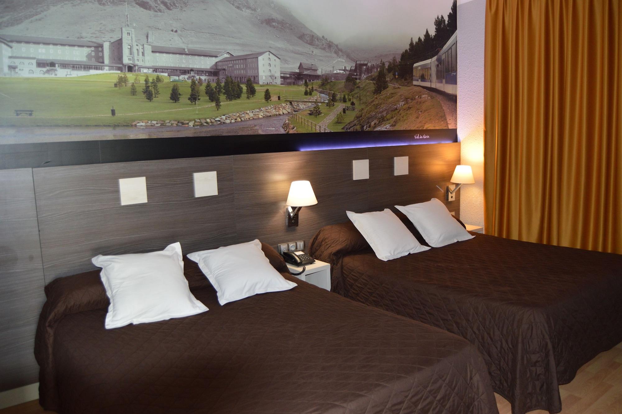 Quadruple Room,451162665:JPEG