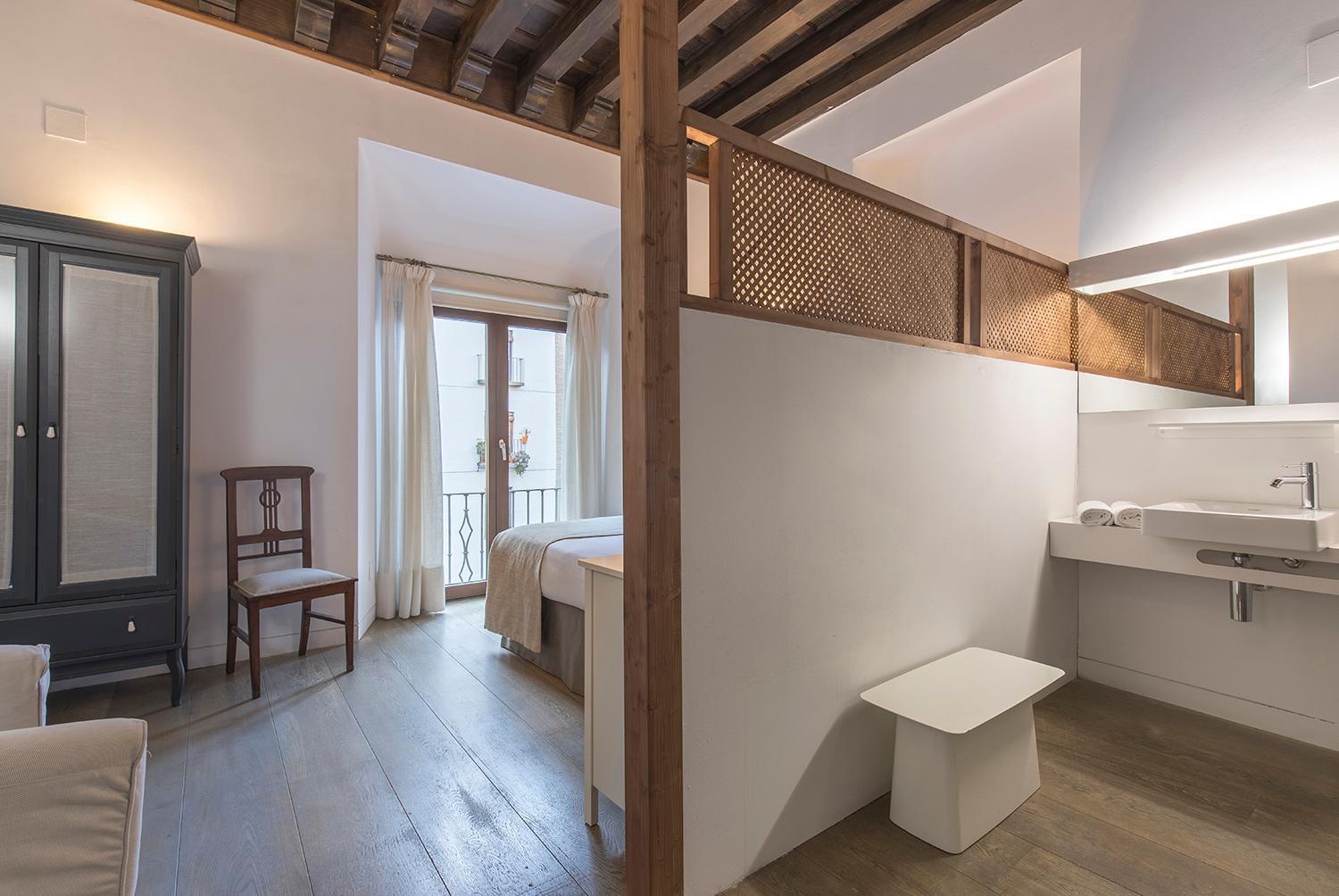 Superior Double or Twin Room Alhambra View