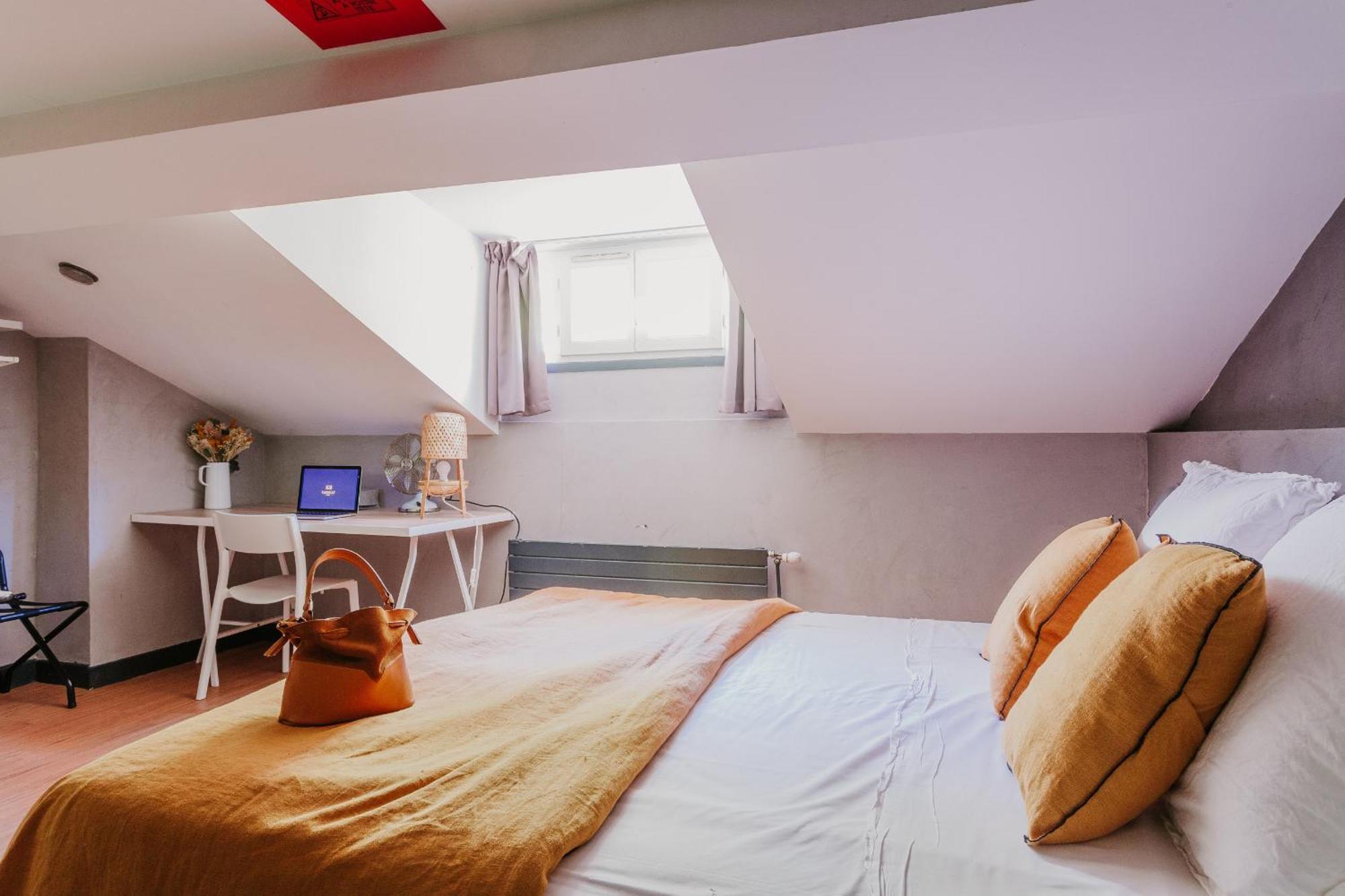 Double Room Mansardée