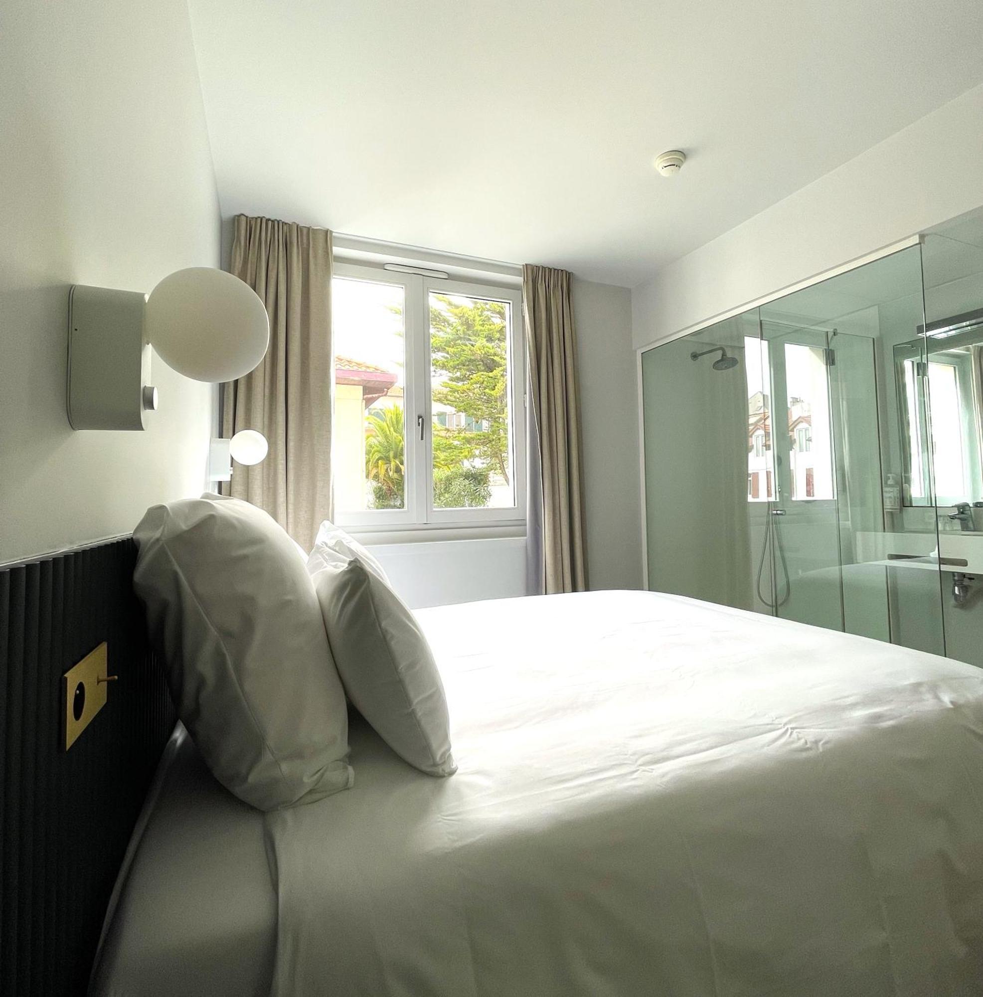 Superior Double Room,1444793629:JPEG