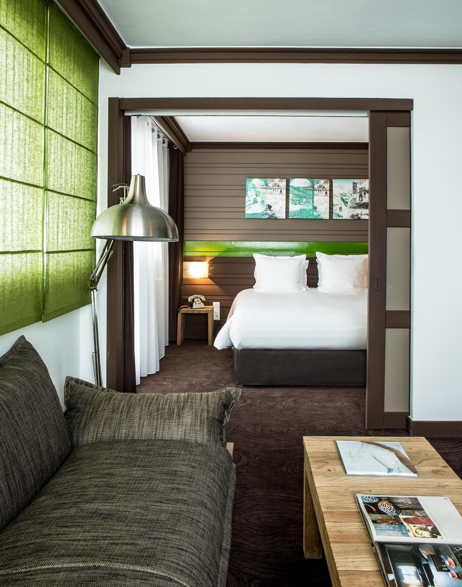 Double Suite,56629846:JPEG