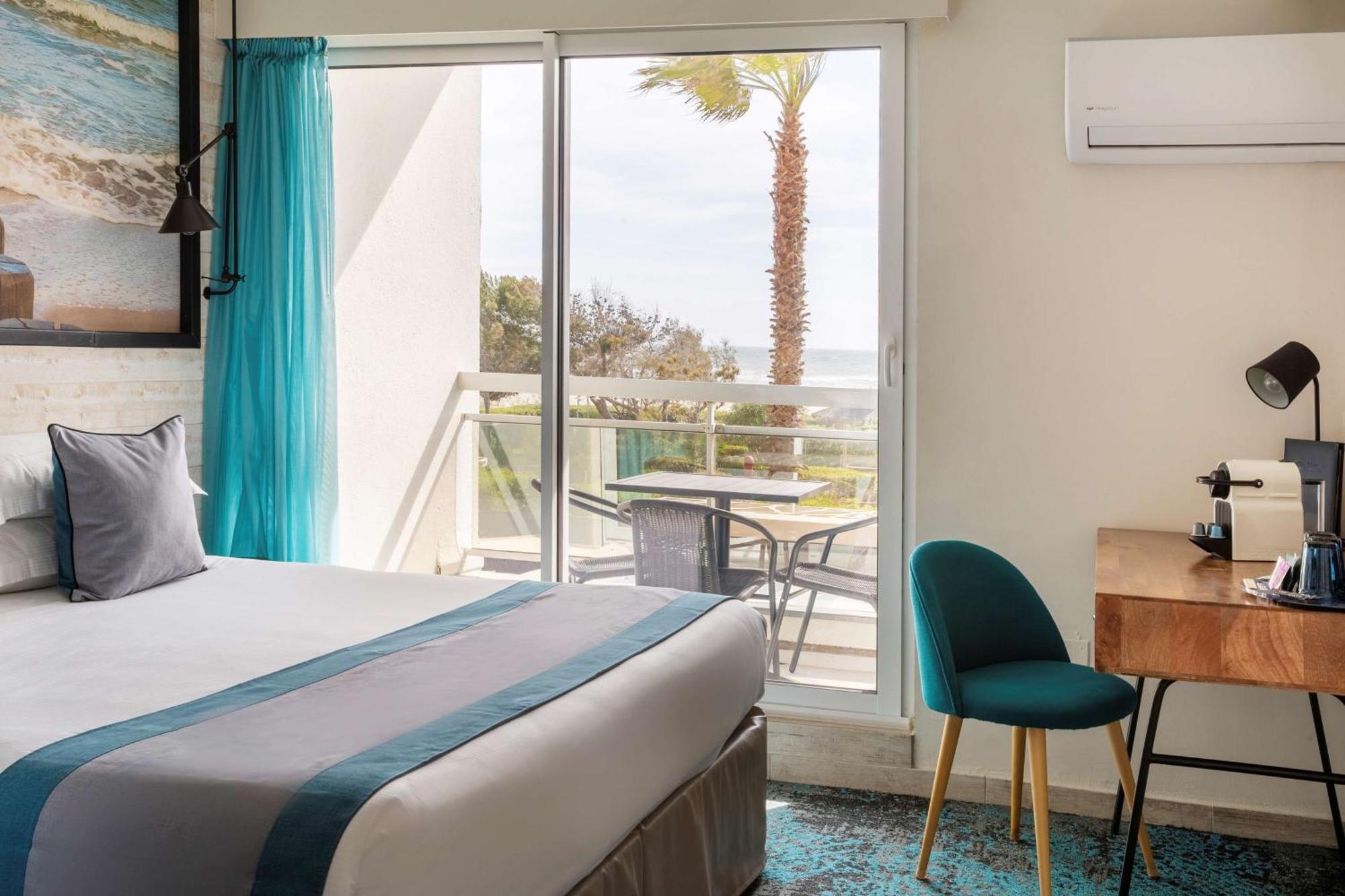 Triple Room Sea View