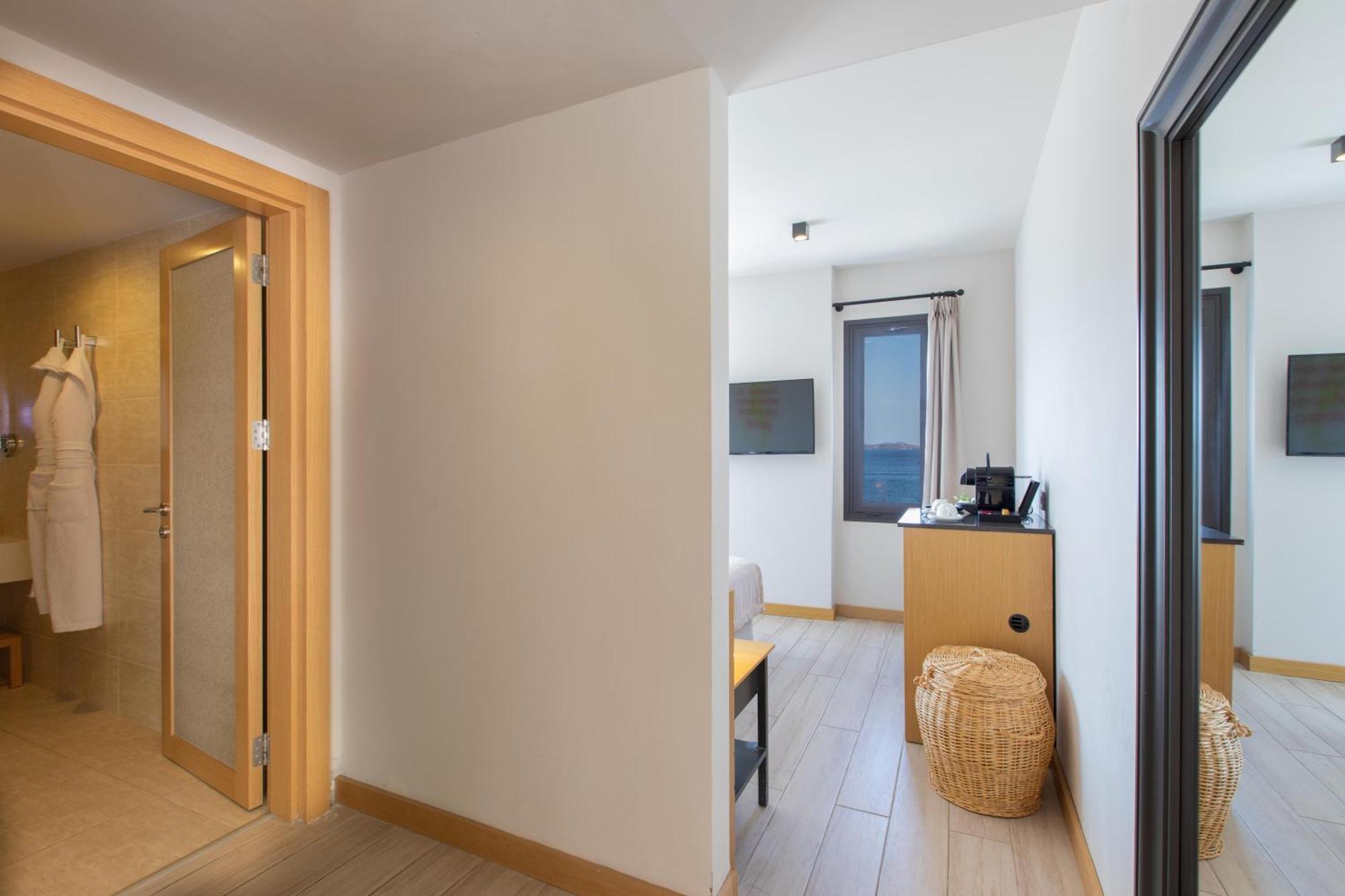Standard Double Room Sea View Balcony