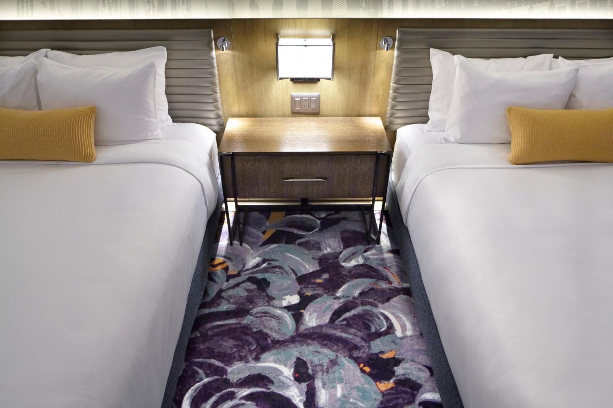 Standard Queen Room Two Queen Beds