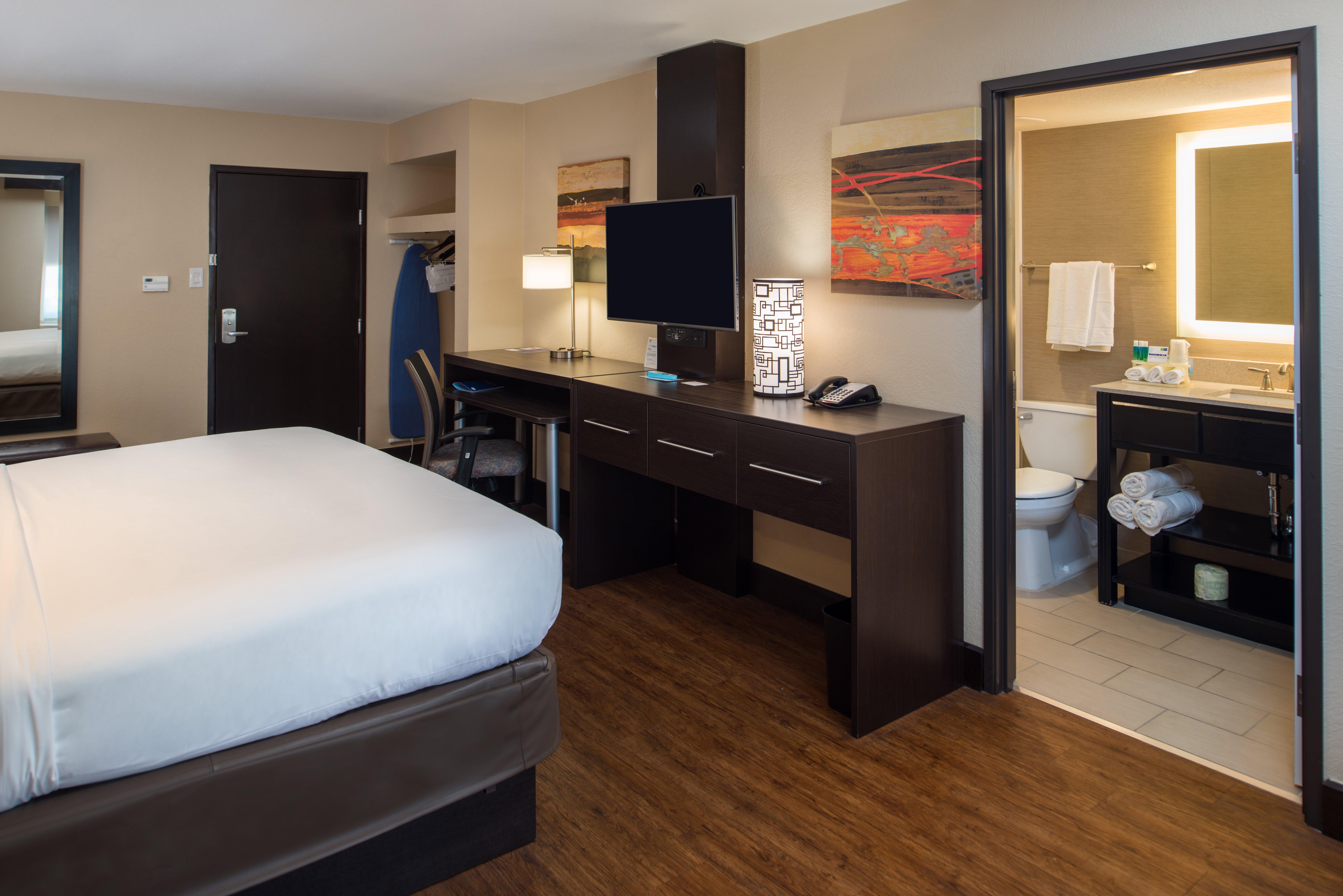 Standard King Room