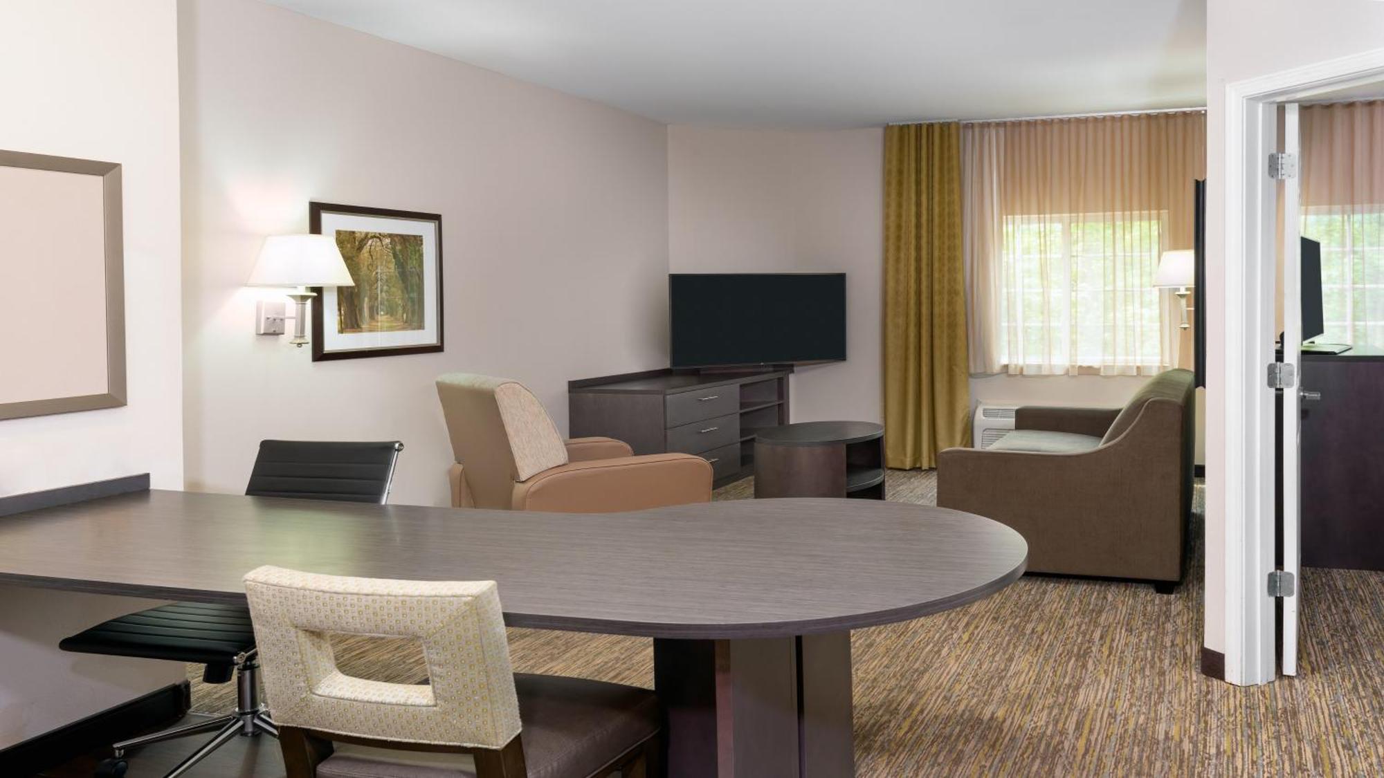 One-Bedroom King Suite Sofa Bed
