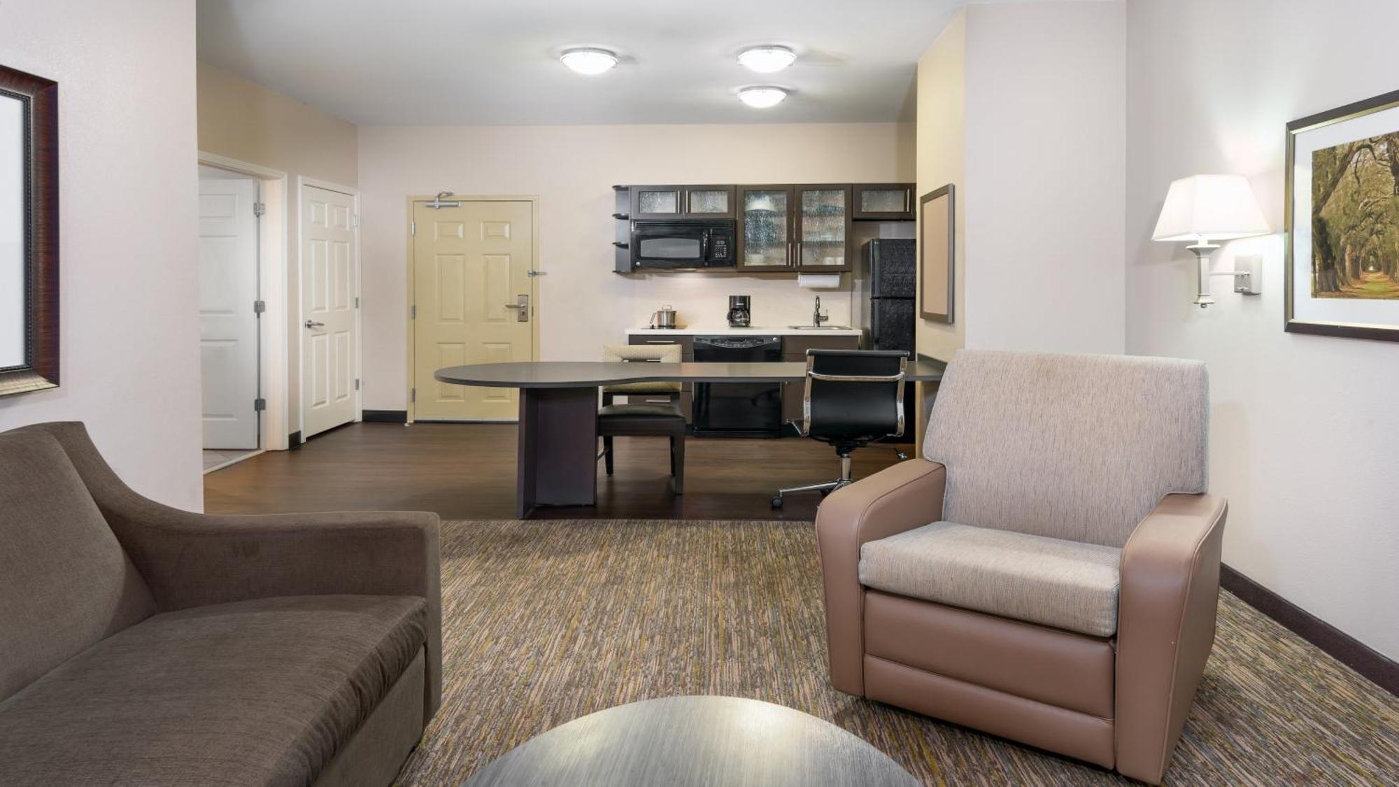One-Bedroom King Suite Sofa Bed
