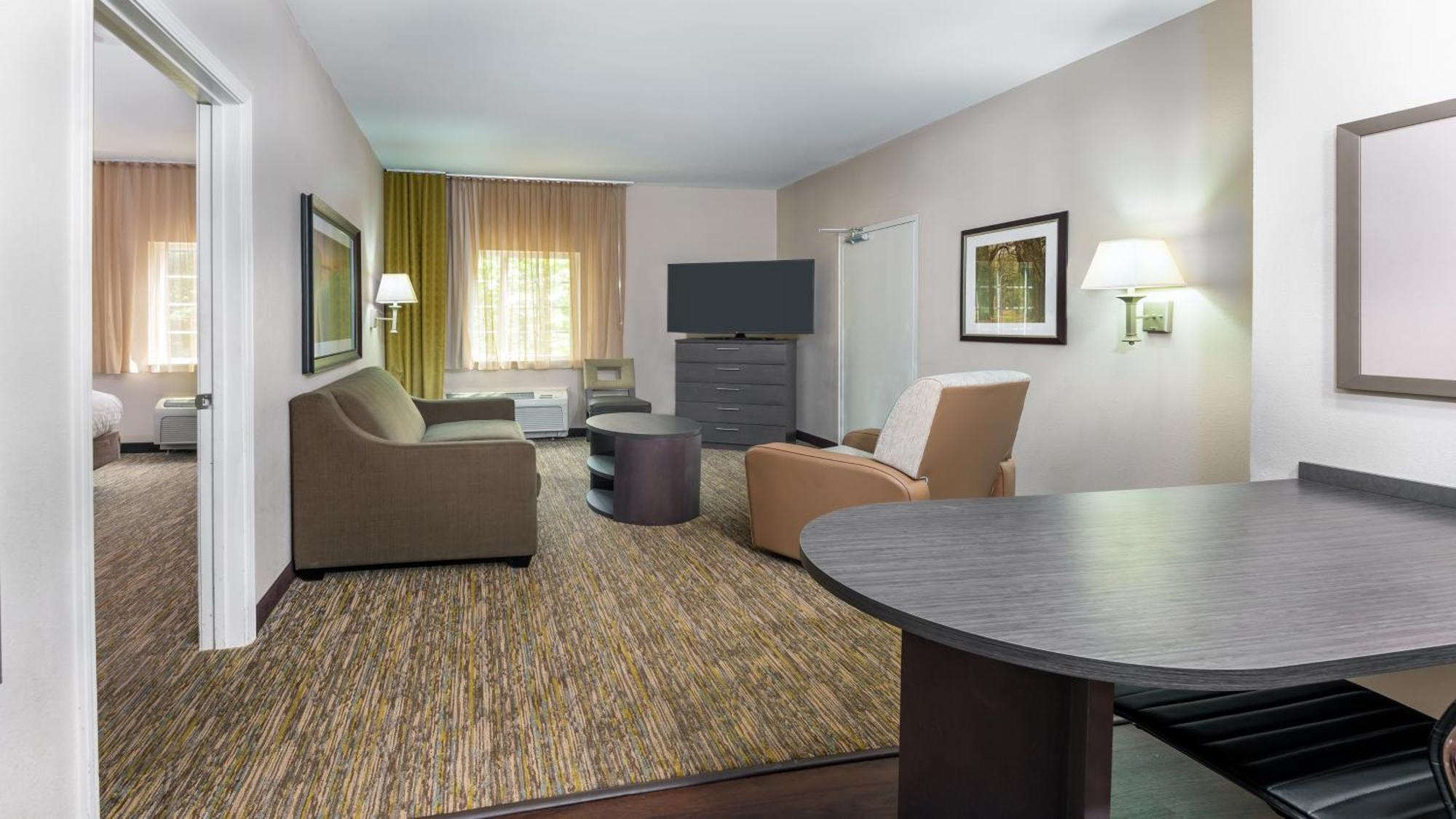 One-Bedroom King Suite Sofa Bed