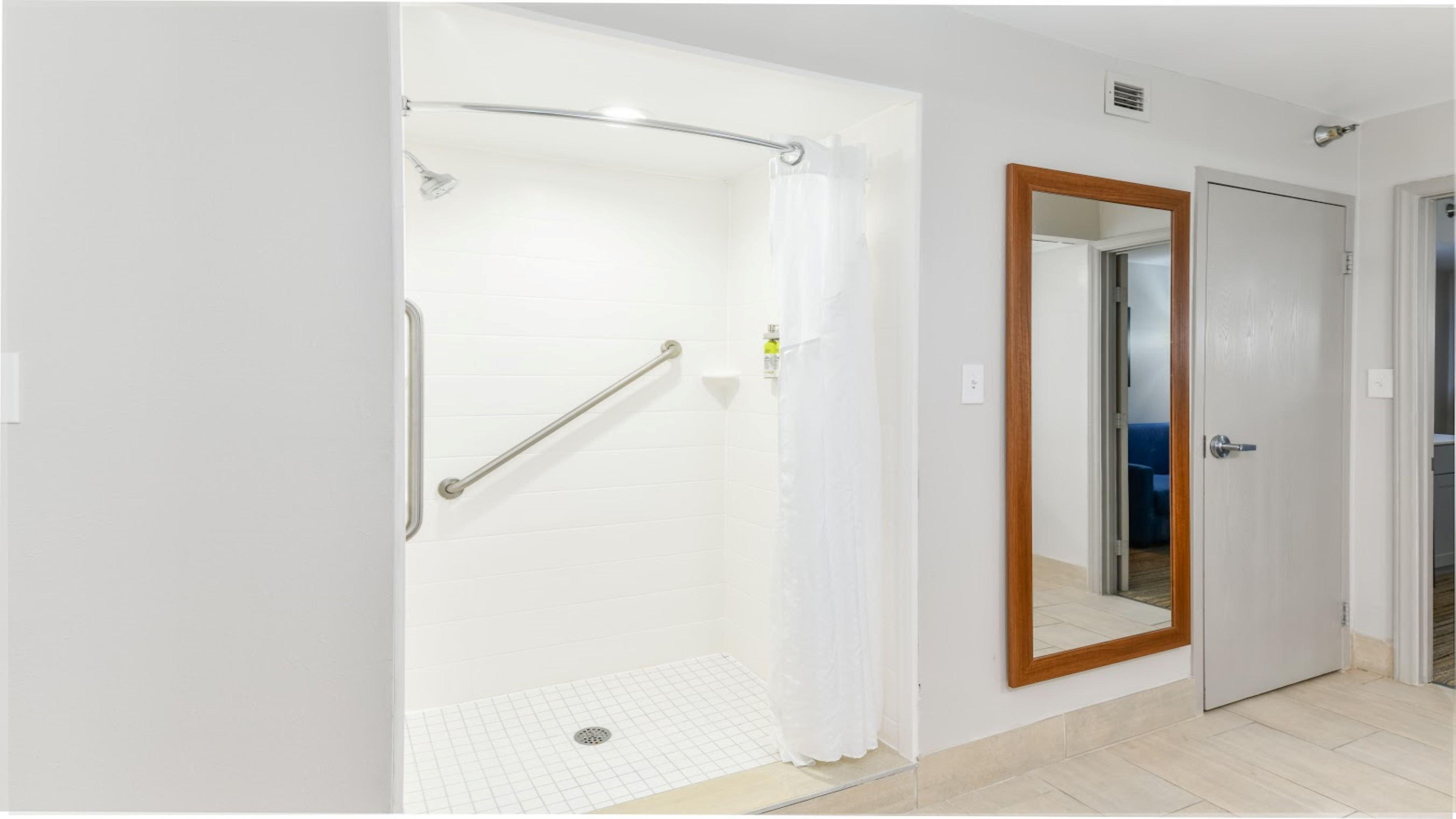 One-Bedroom King Suite