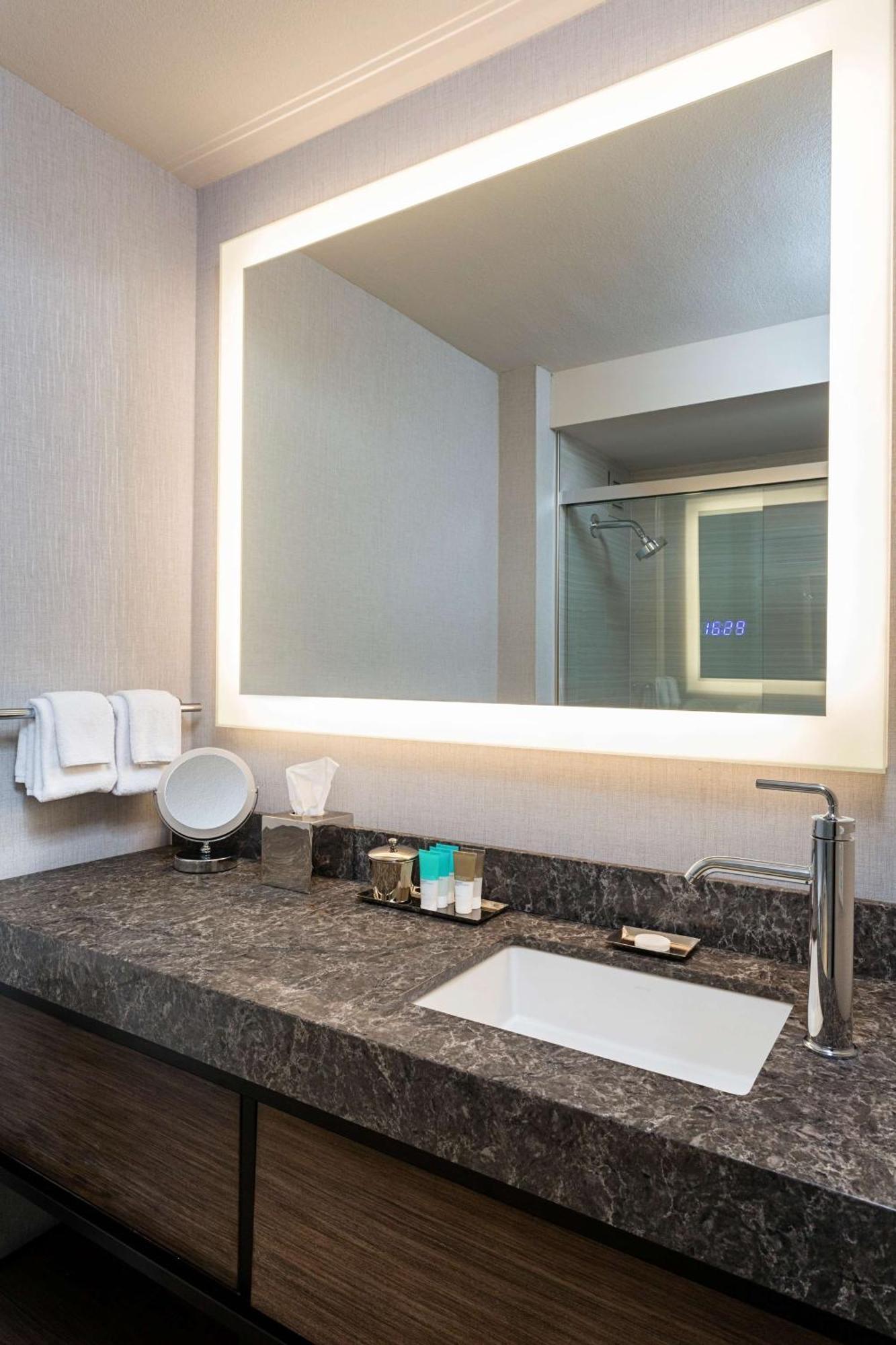 King Room River View