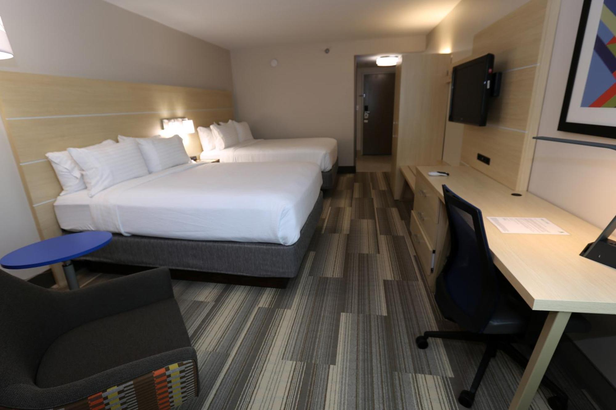 Standard Room Two Queen Beds