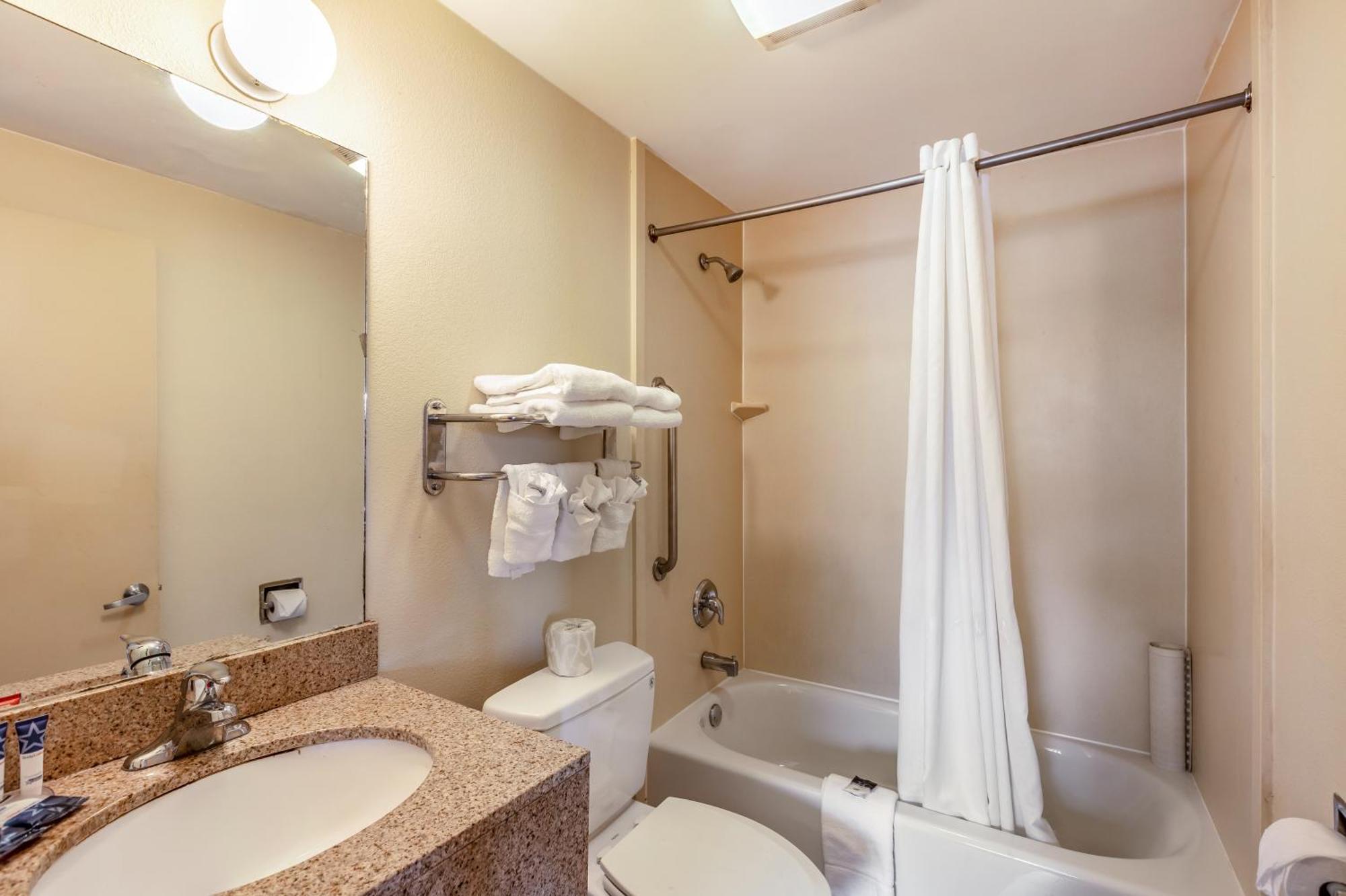 Standard Room Two Double Beds Disability Access-Non-Smoking