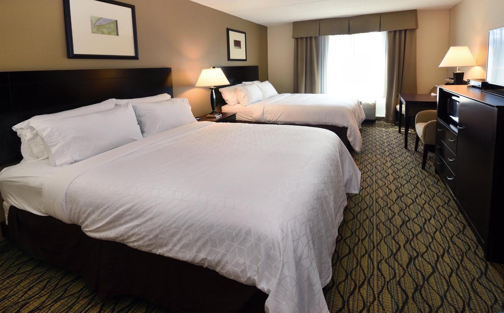 Standard Room Two Queen Beds