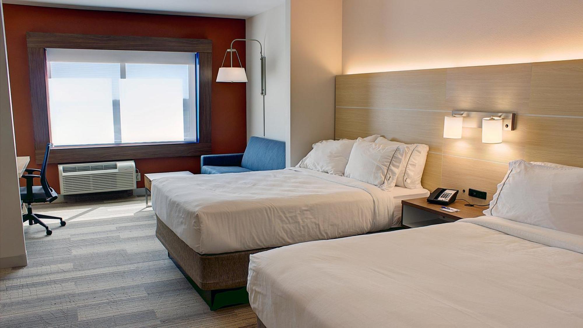 Suite Two Beds Non-Smoking
