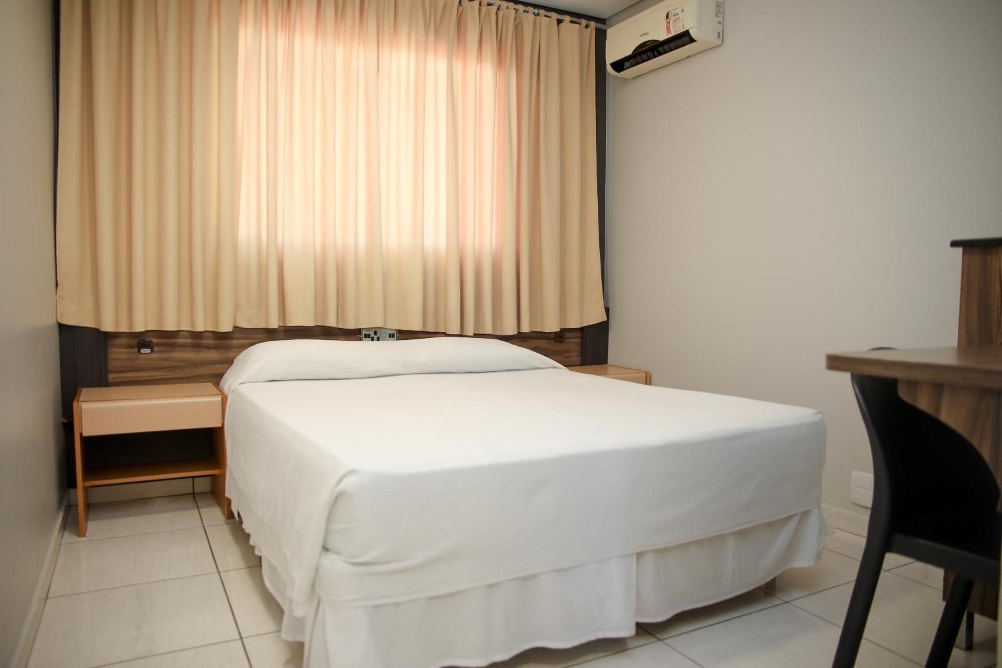 Standard Single Room,1253288431:JPEG