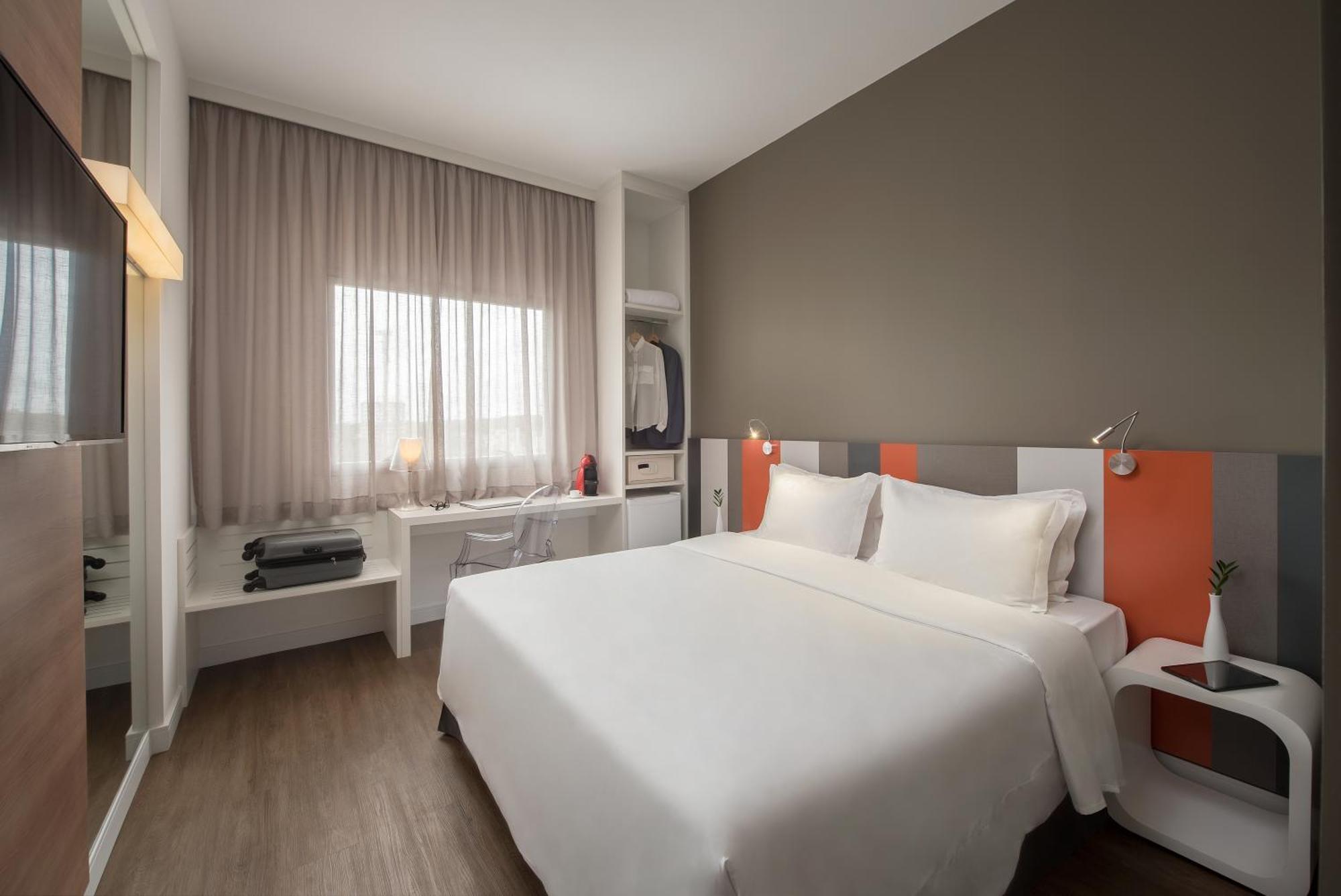 Standard Double Queen Bed