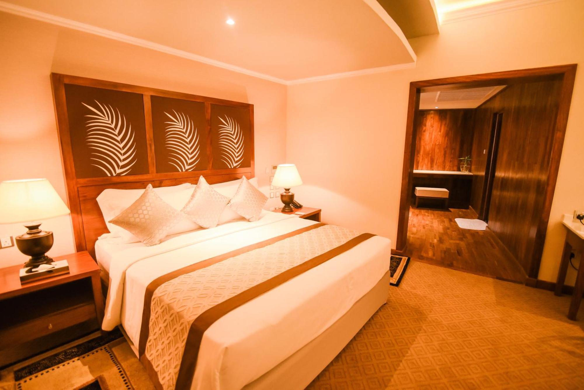 Junior Suite Mountain View