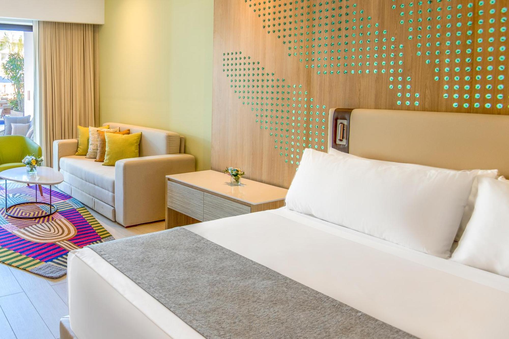 Junior King Suite