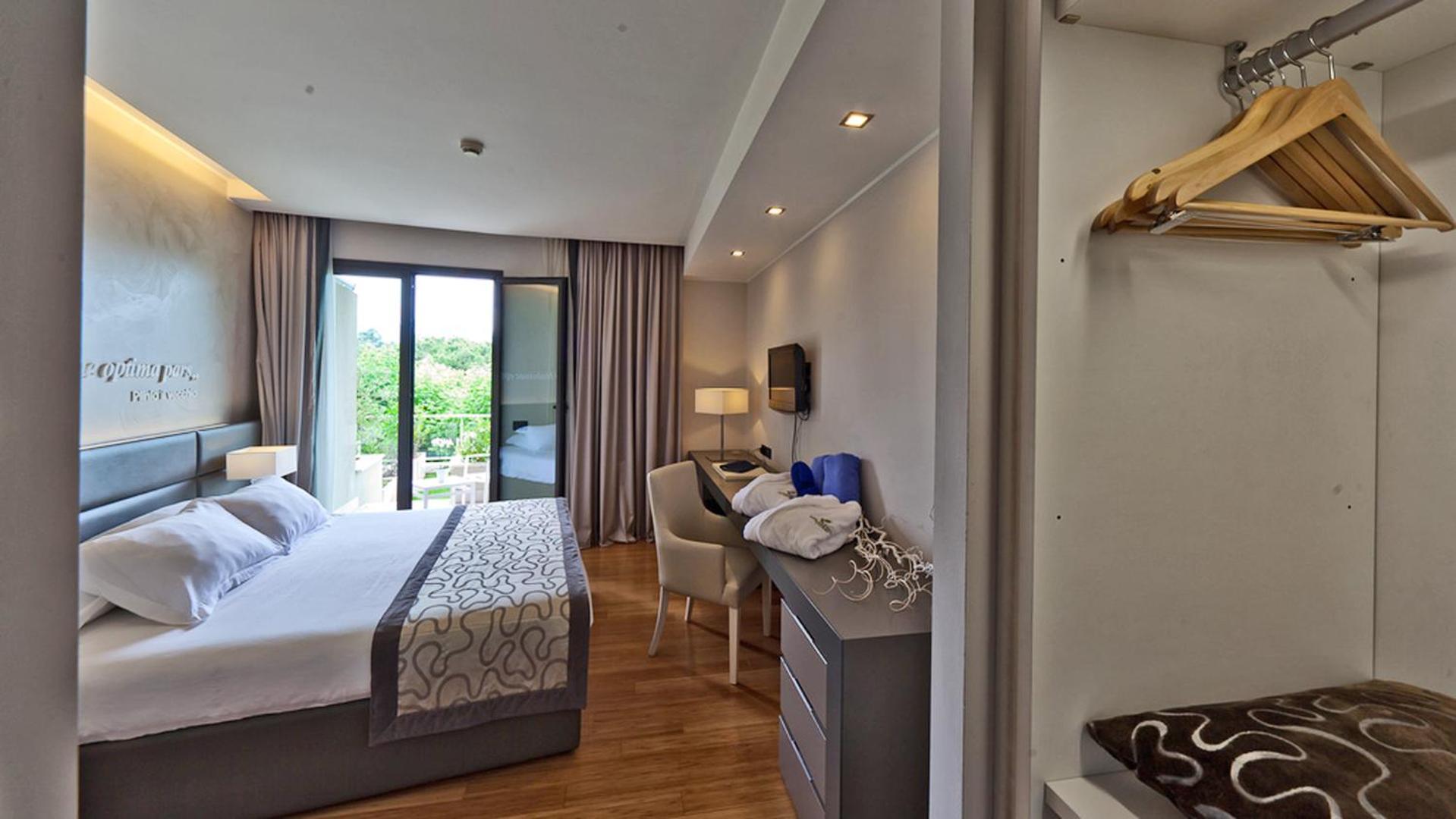 Majestic Superior Double or Twin Room Pool Access