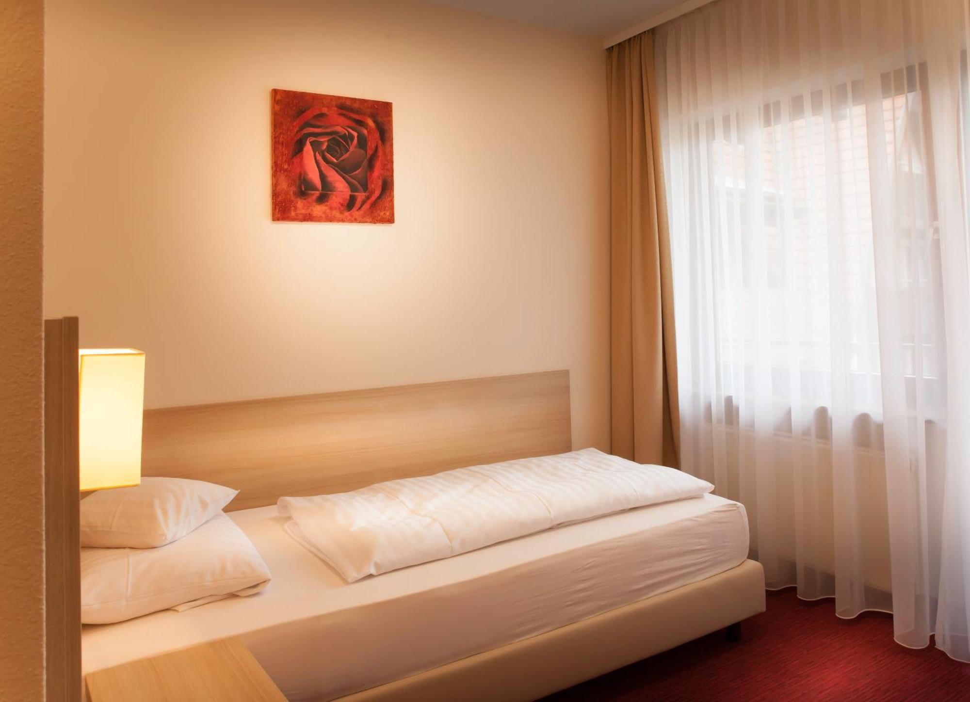 Economy Single Room