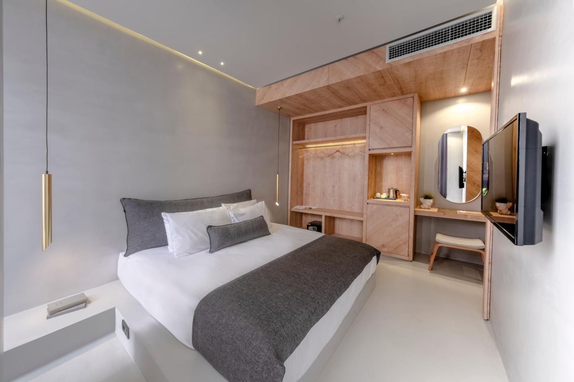 Suite City View