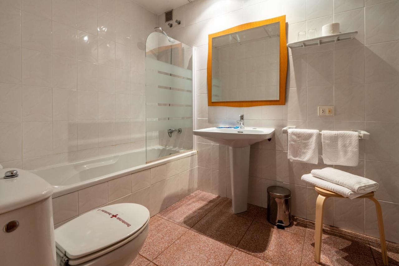 Standard Double Room,1565557336:JPEG