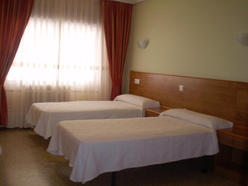 Twin Room,1005777385:JPEG