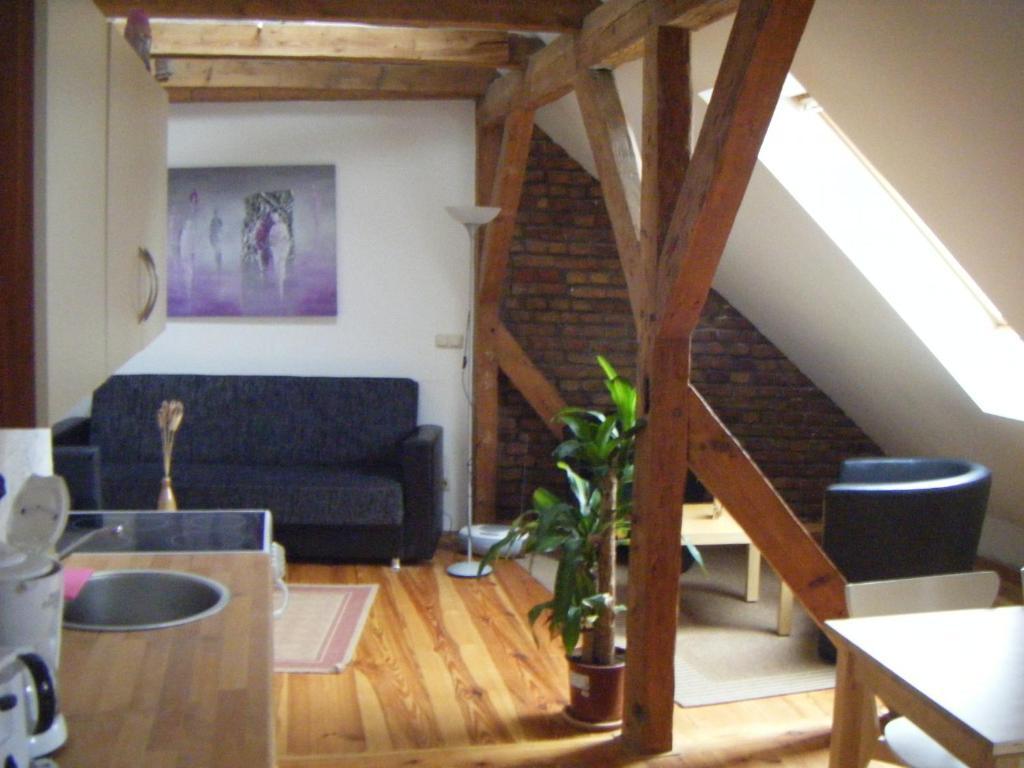 Family Apartment,1580363485:JPEG
