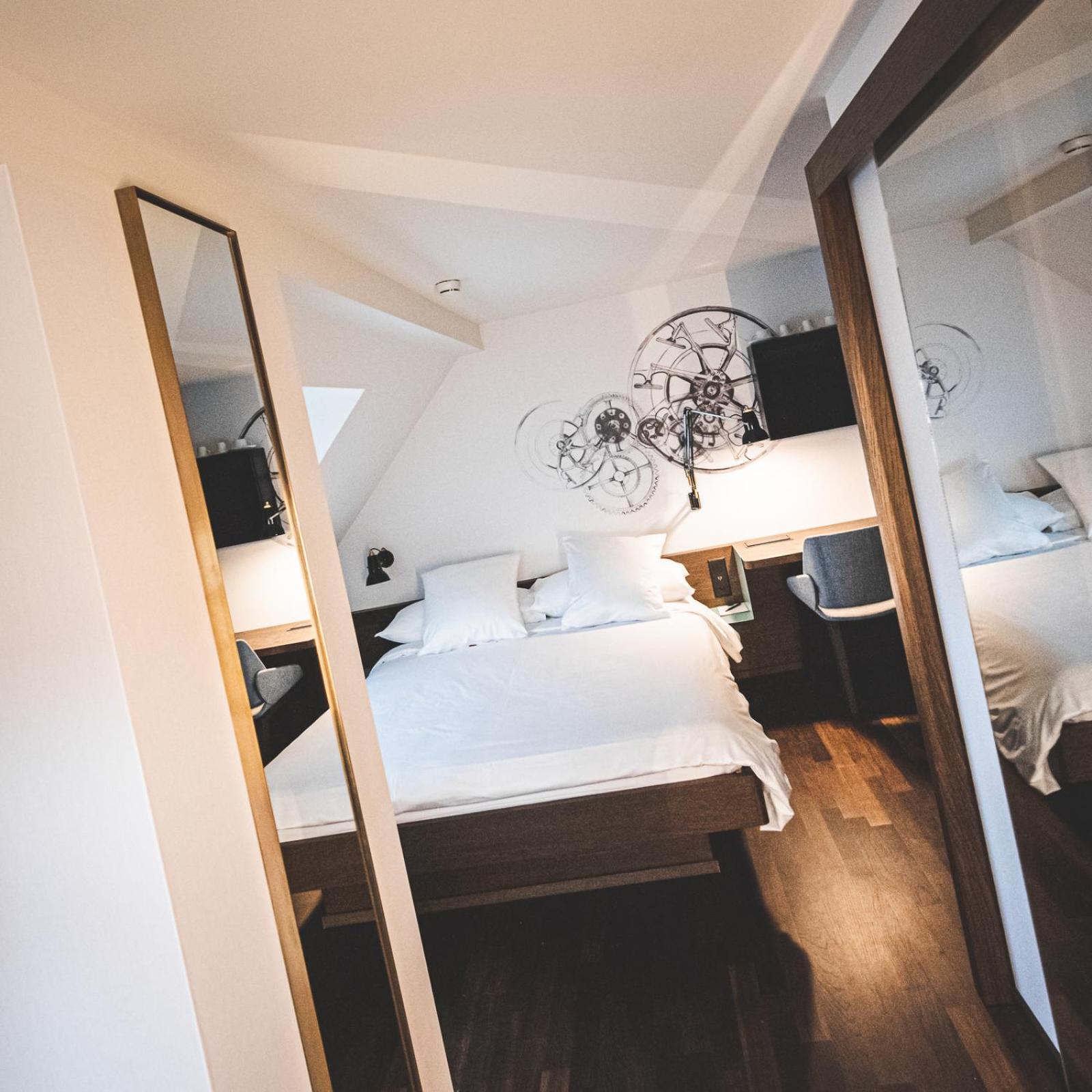 Superior King Room