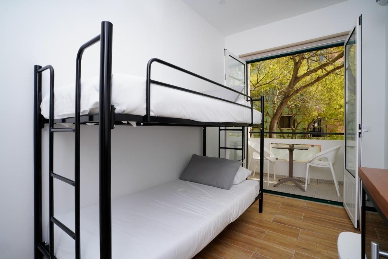 Twin Room Balcony,1462656070:JPEG