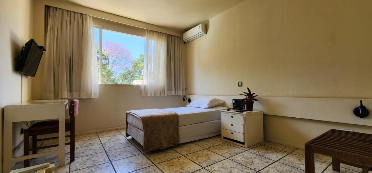 Single Room,1468330484:JPEG