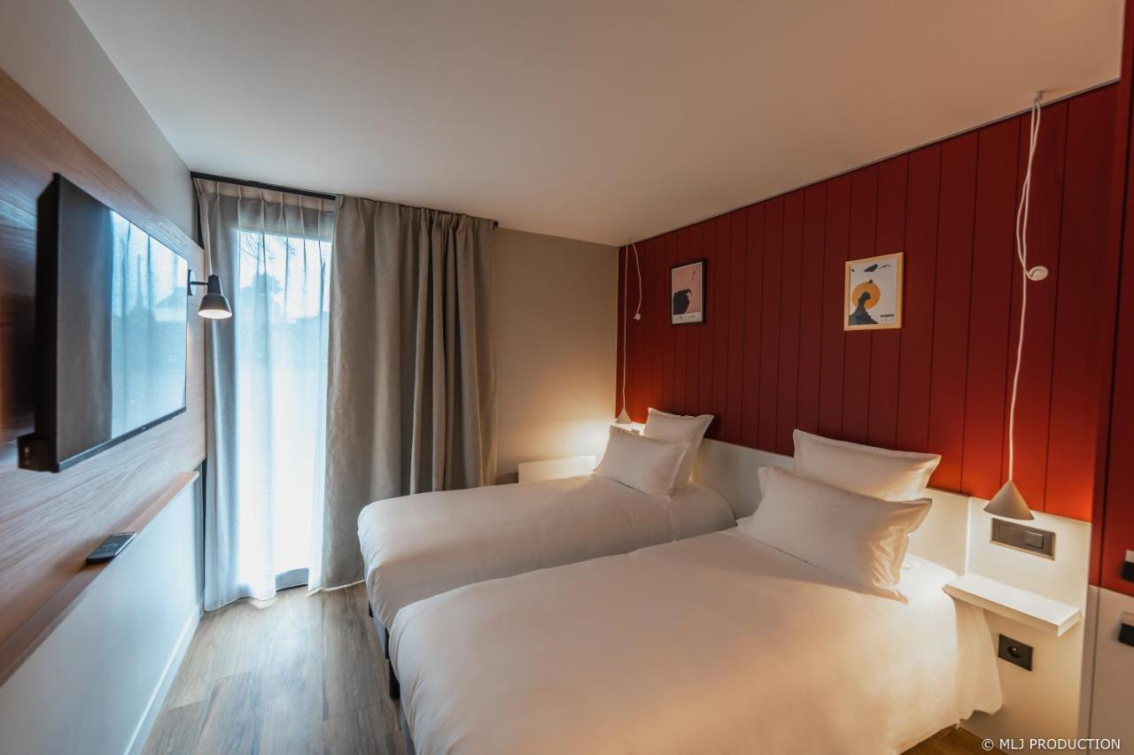 Twin Room Terrace,1469011748:JPEG