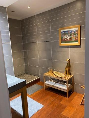 Double Room,1469875433:JPEG