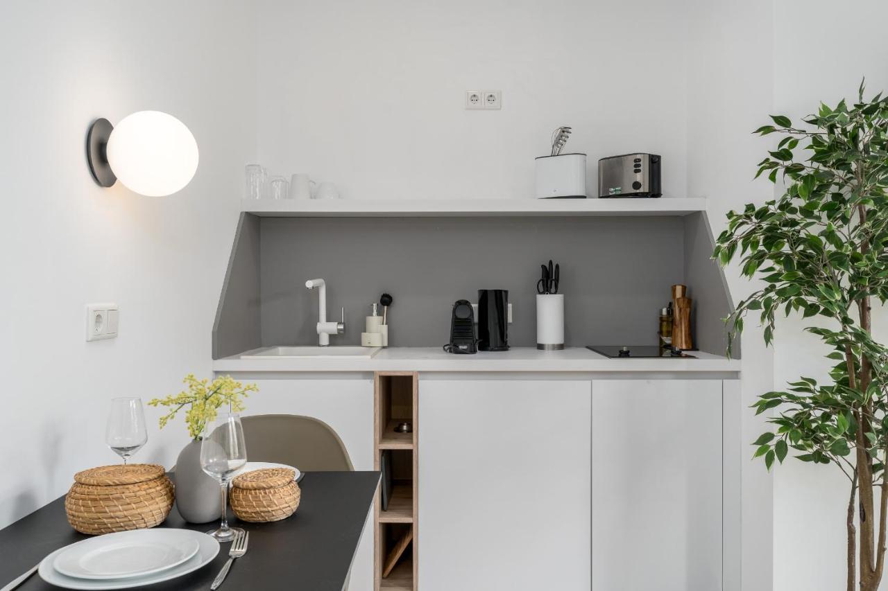 Comfort Studio Street View
